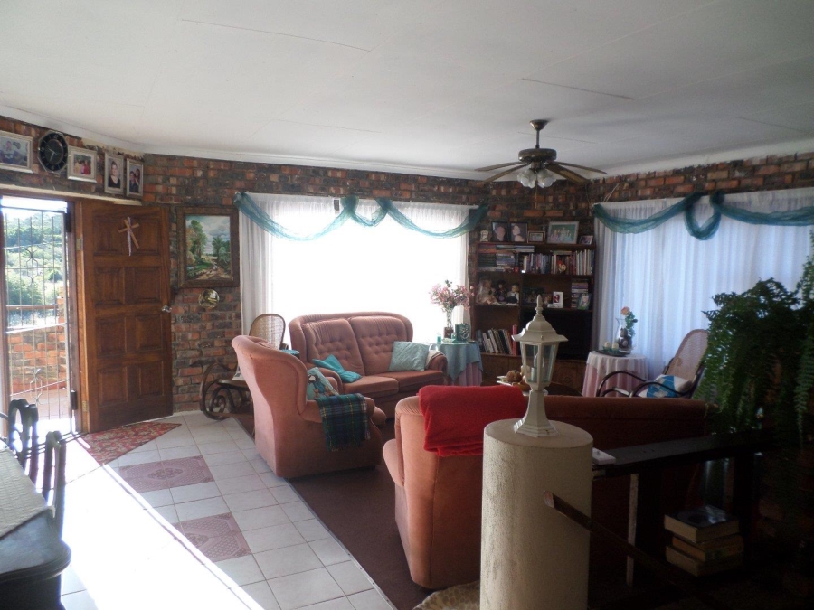 4 Bedroom Property for Sale in Kabeljauws Eastern Cape